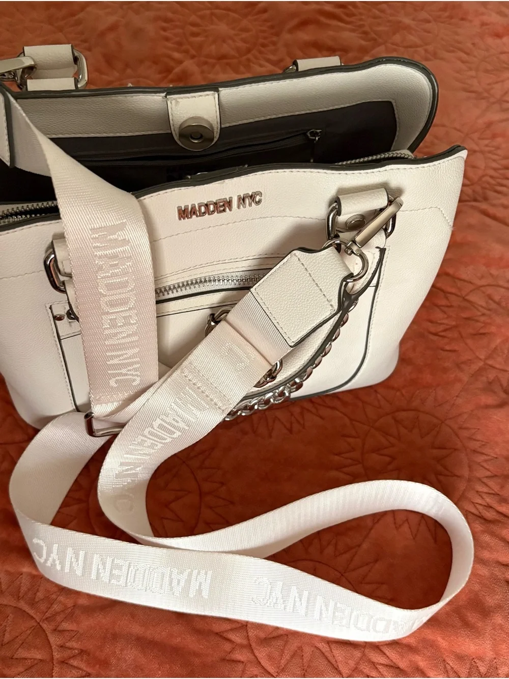 Madden NYC White Leather Satchel with Silver Chain Accent
